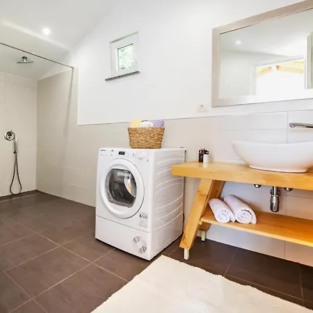 Vakantiehuis House Tamara 2041 Rovinj