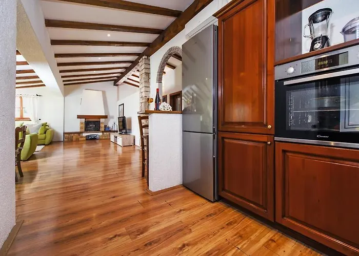 Feriehus House Tamara 2041 *