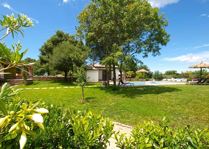 House Tamara 2041 Feriehus *